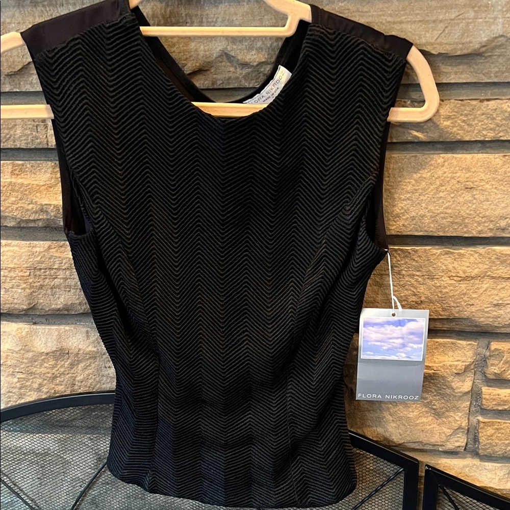 Flora Nikrooz Black Chevron Patterned Sleeveless Top